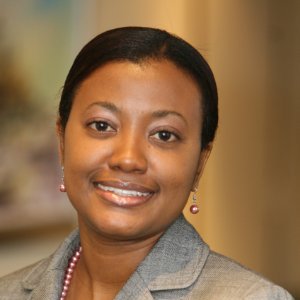 The International Alumni Association Recognizes Shelly Heaven, Exec. MBA, CPA